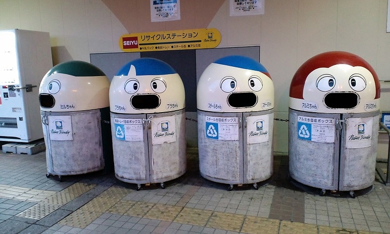 سطل آشغال در ژاپن